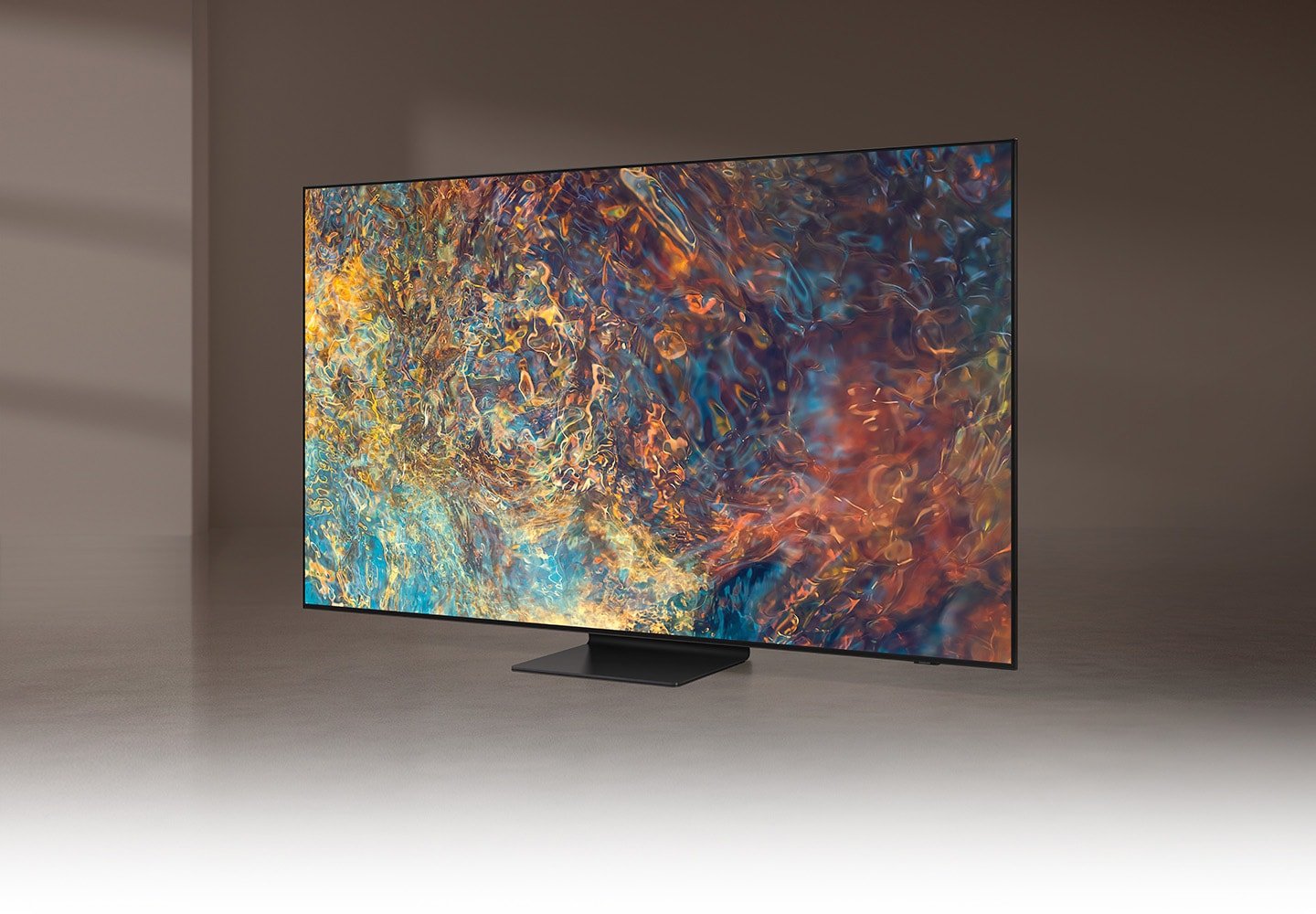 Zobacz jak prezentuje się telewizor Samsung 4K QN90A| intensywniejszy obraz niż kiedykolwiek.