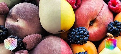 Zbliżenie owoców, w tym jagód i brzoskwiń