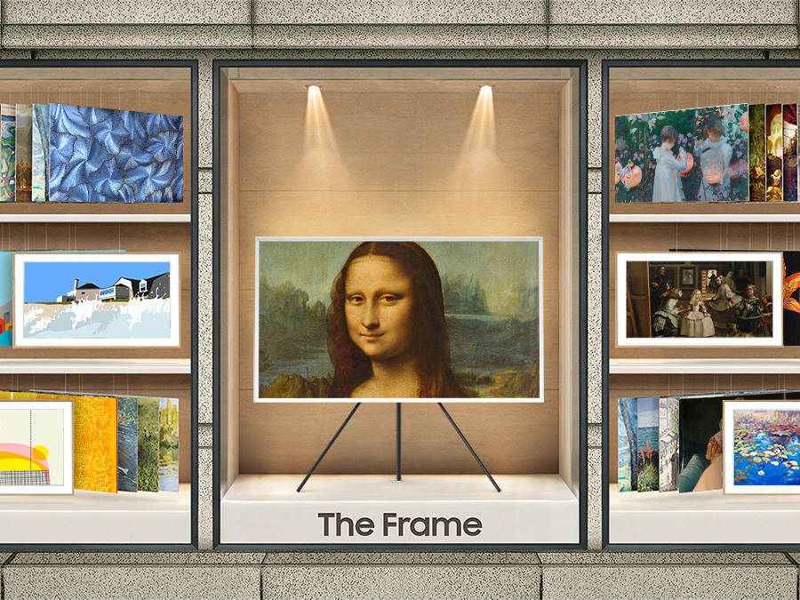 The Frame showing the Mona Lisa is displayed on a stand in the center. To its left and right, various art options found in the Art Store are displayed. LS03BBUXXH